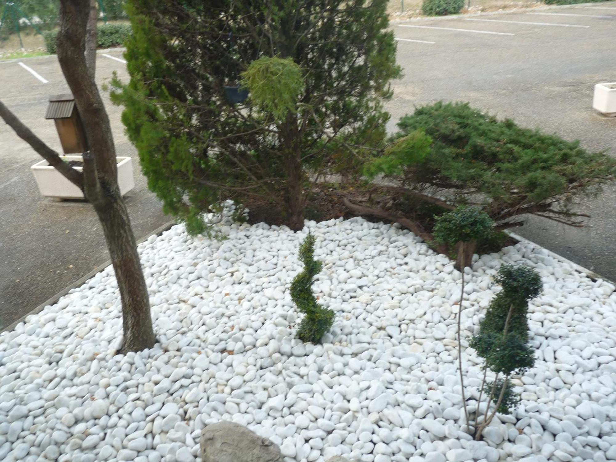 Ibis Budget Saint Christol Les Alès Esterno foto