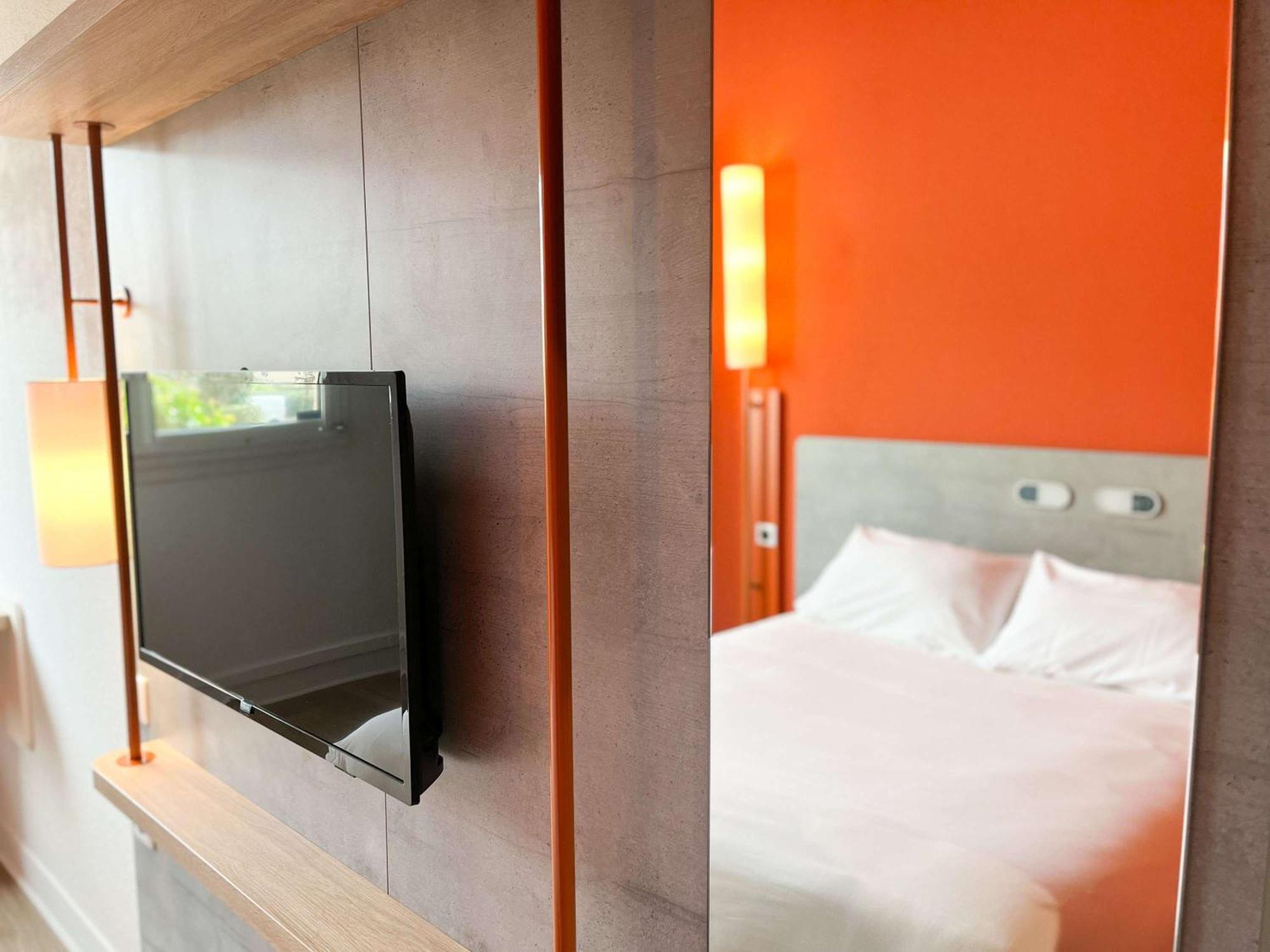 Ibis Budget Saint Christol Les Alès Esterno foto