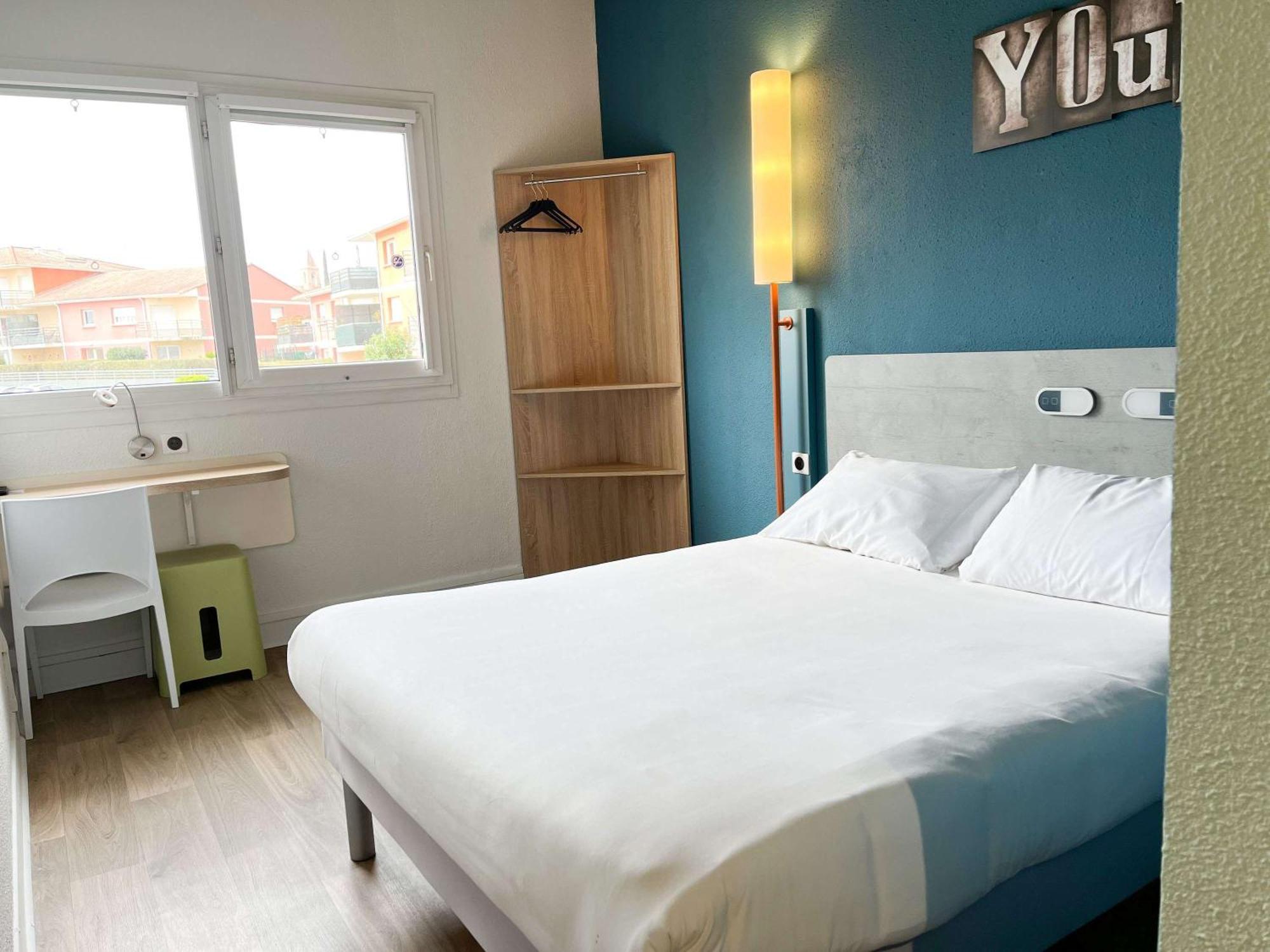 Ibis Budget Saint Christol Les Alès Esterno foto