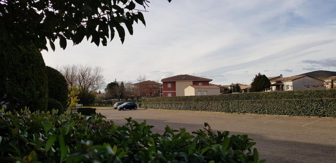 Ibis Budget Saint Christol Les Alès Esterno foto
